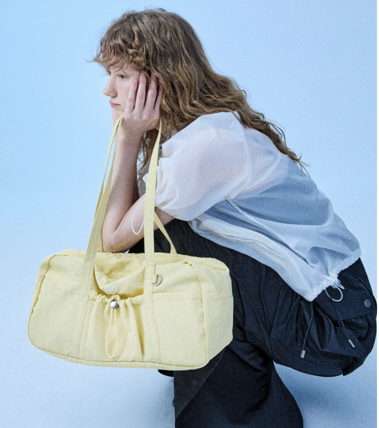 【入LIVECODE一件減至$338😱🔥！】【2026首次春夏封館😍】【WACKY WILLY】Women's String Shoulder Bag (3 colors)