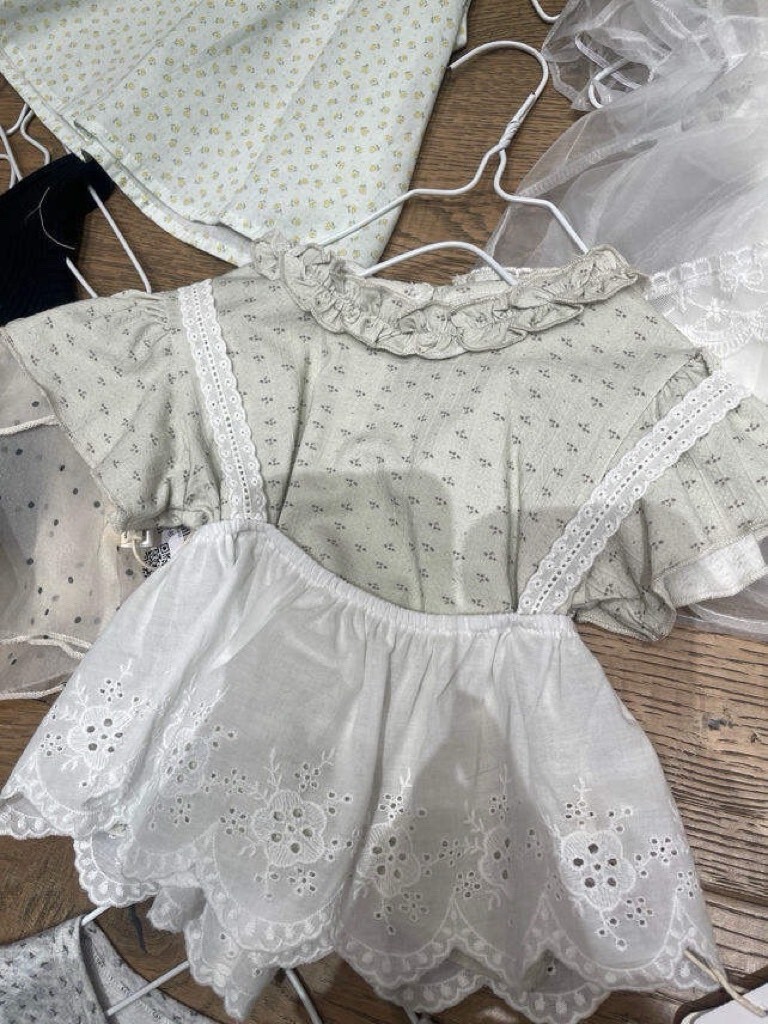 小花園蕾絲套裝