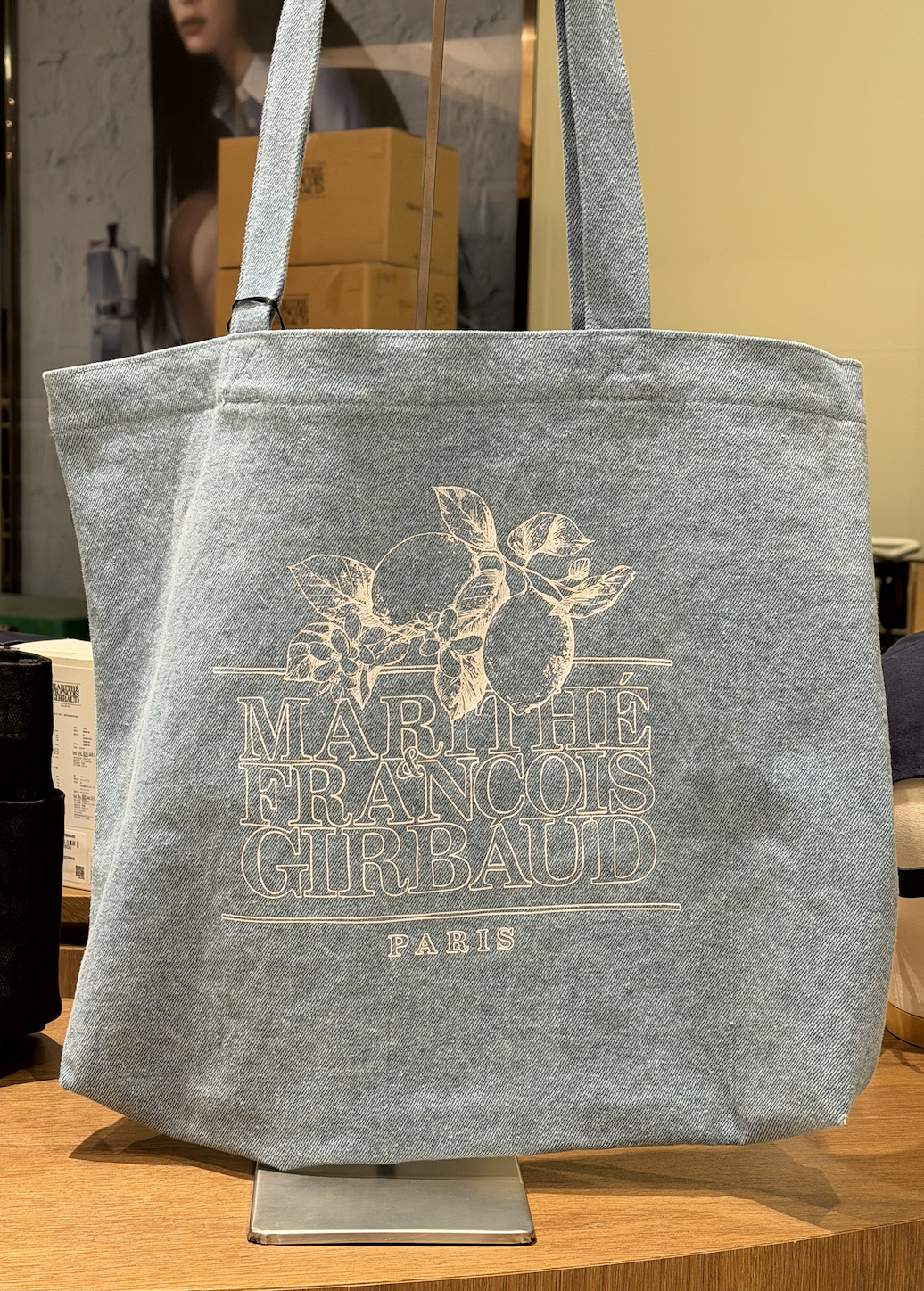 【入LIVECODE一件減至$198😱🔥！】【2026首次春夏封館😍】【MFG】LEMON CLASSIC LOGO ECO BAG (3 colors)