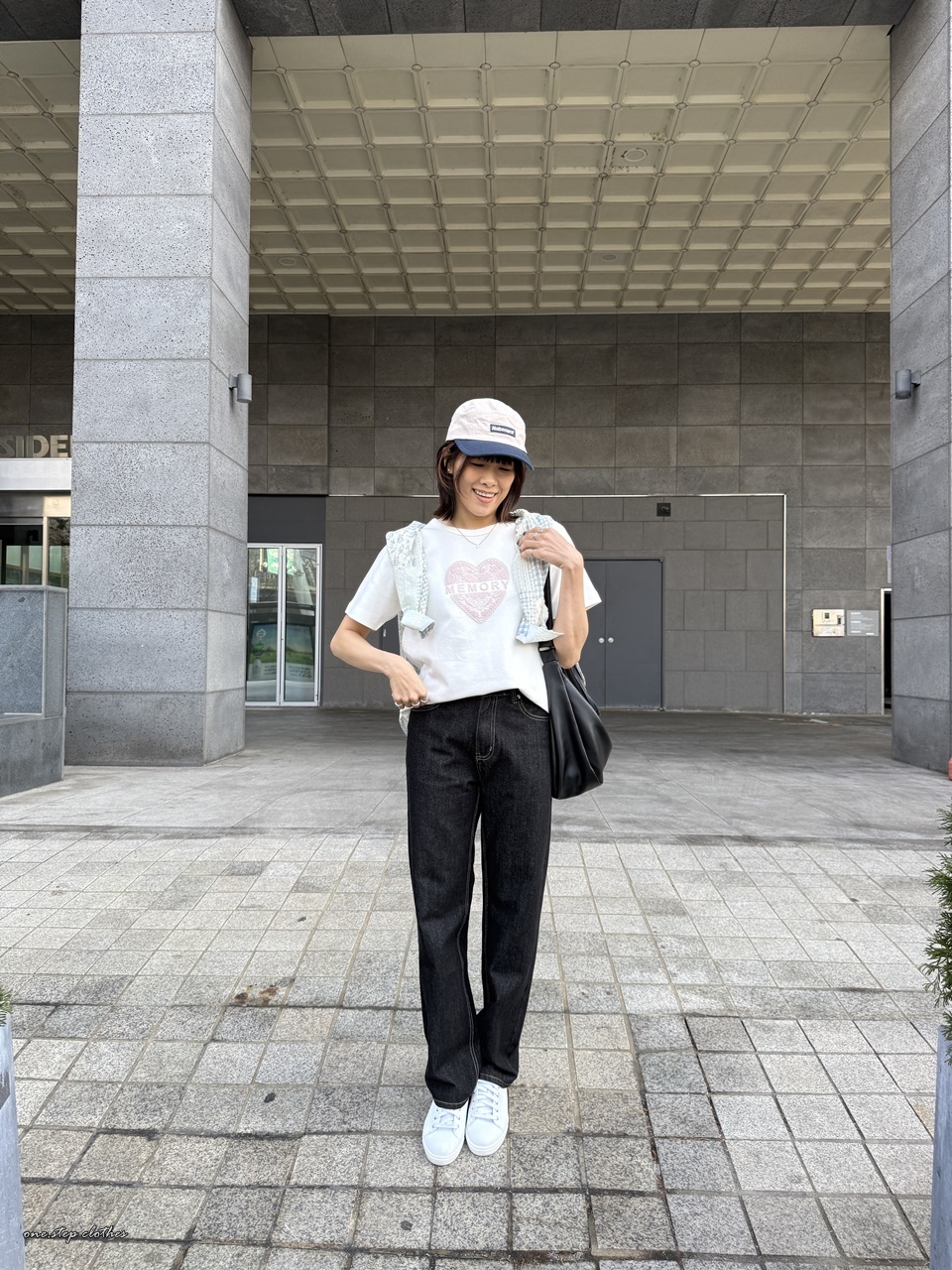 正韓memory粉色浮雕愛心T