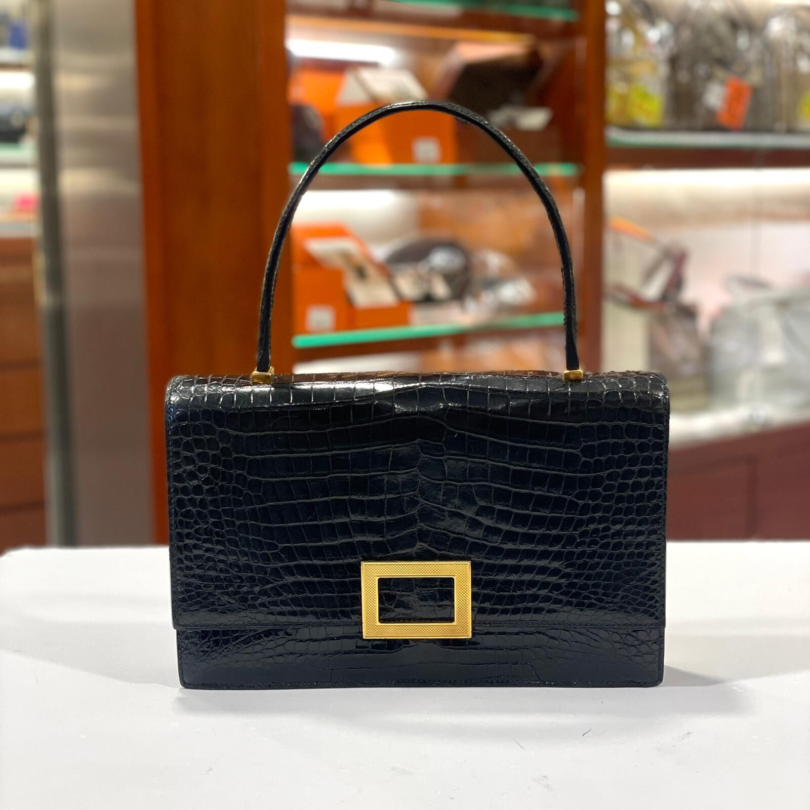95%NEW二手HERMES PIANO MODERNIST  CROCODILE VINTAGE 黑色亮面野生鱷魚皮金扣 #愛馬仕中古包 #香榭站正品