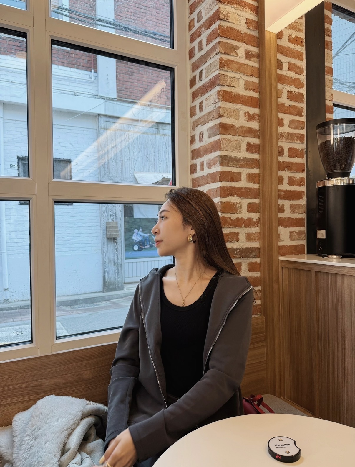 超滑彈性料外套 - 預訂