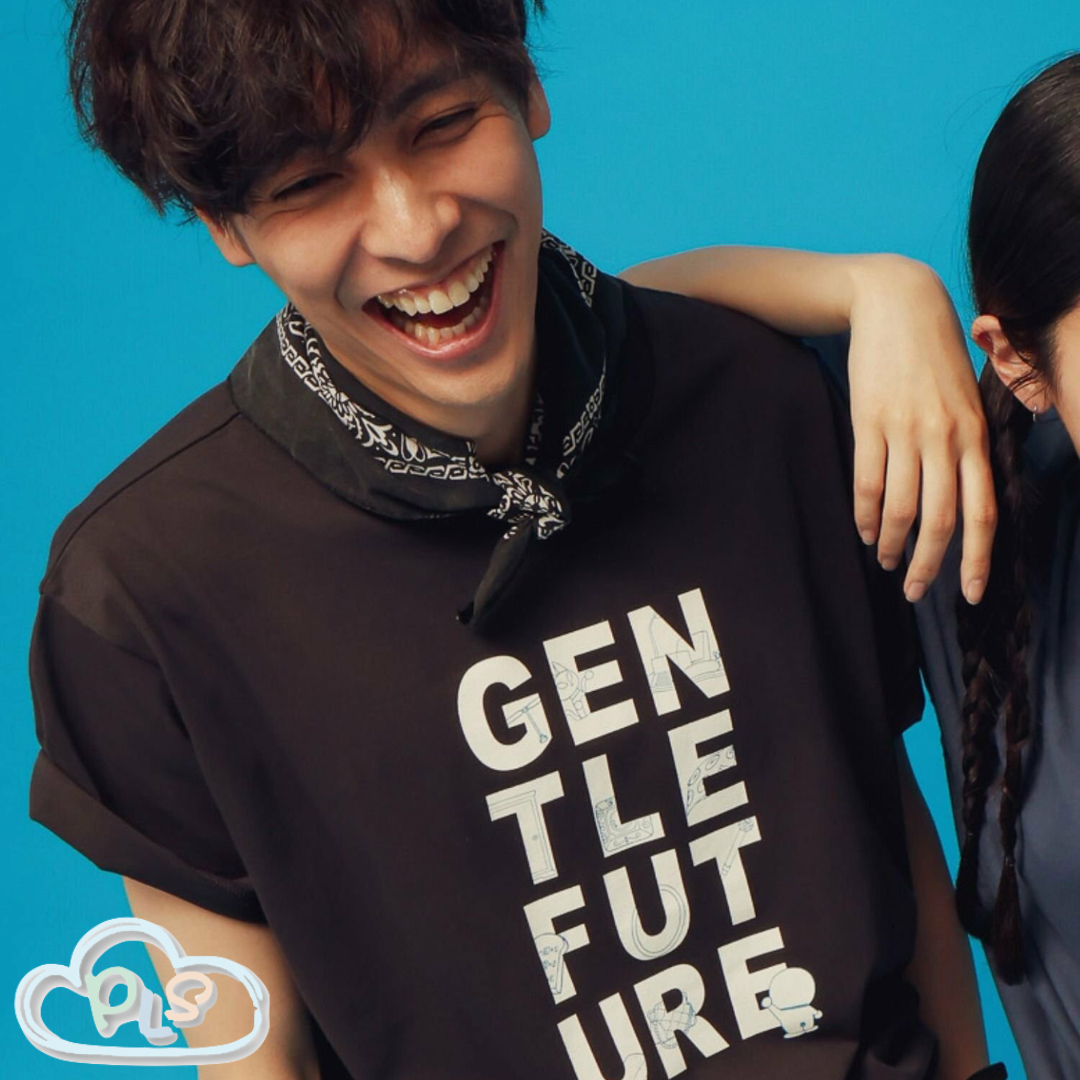 現貨 男女同款短袖  GENTLE FUTURE T-Shirt（秘密道具） 多啦A夢 Global Work 炭黑色 #22976-1