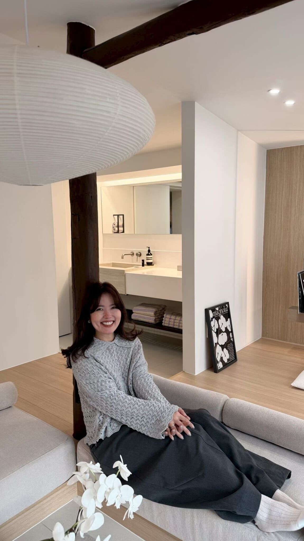 AB6039 鏤空針織翻領上衣