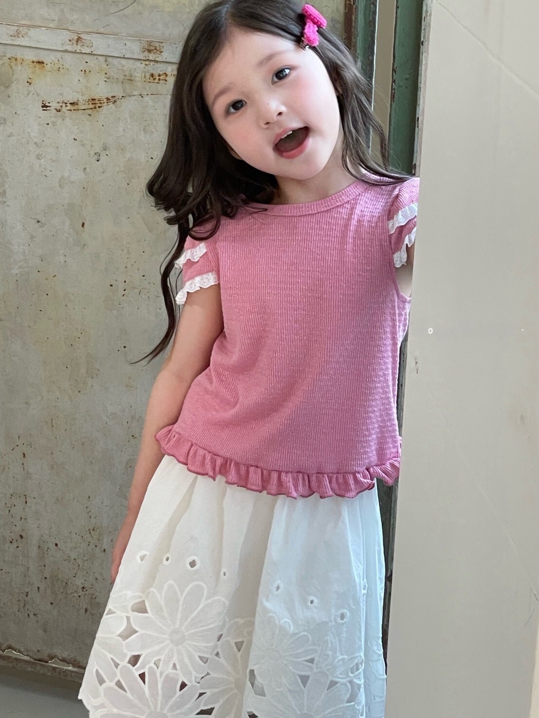 草莓粉甜心上衣