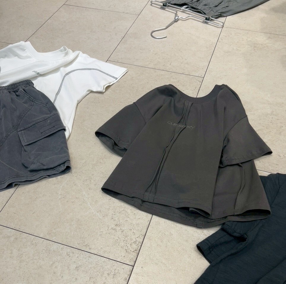 小高級感簡約上衣