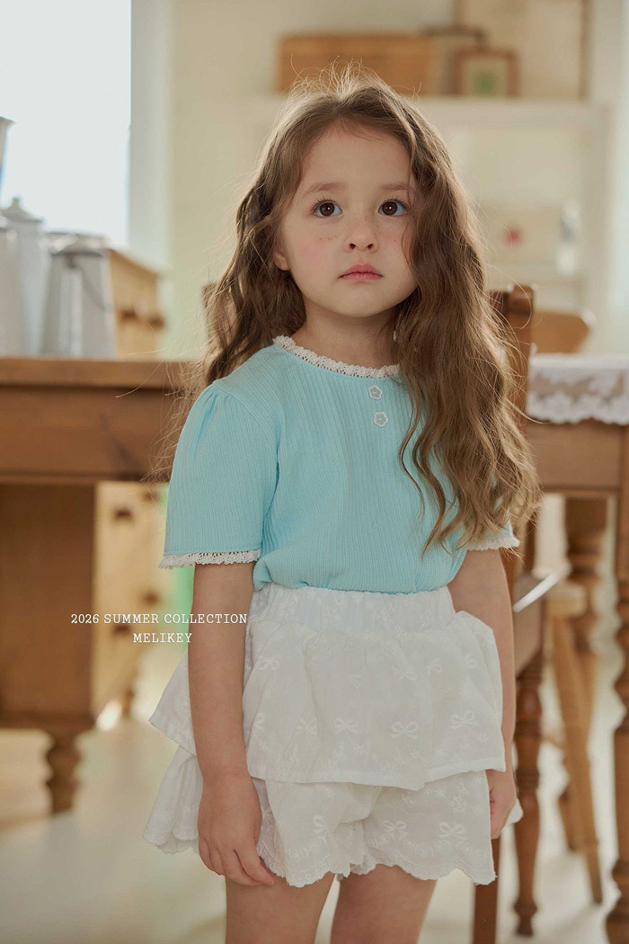 正韓夏MELIKEY 三色蕾絲小花釦甜美上衣