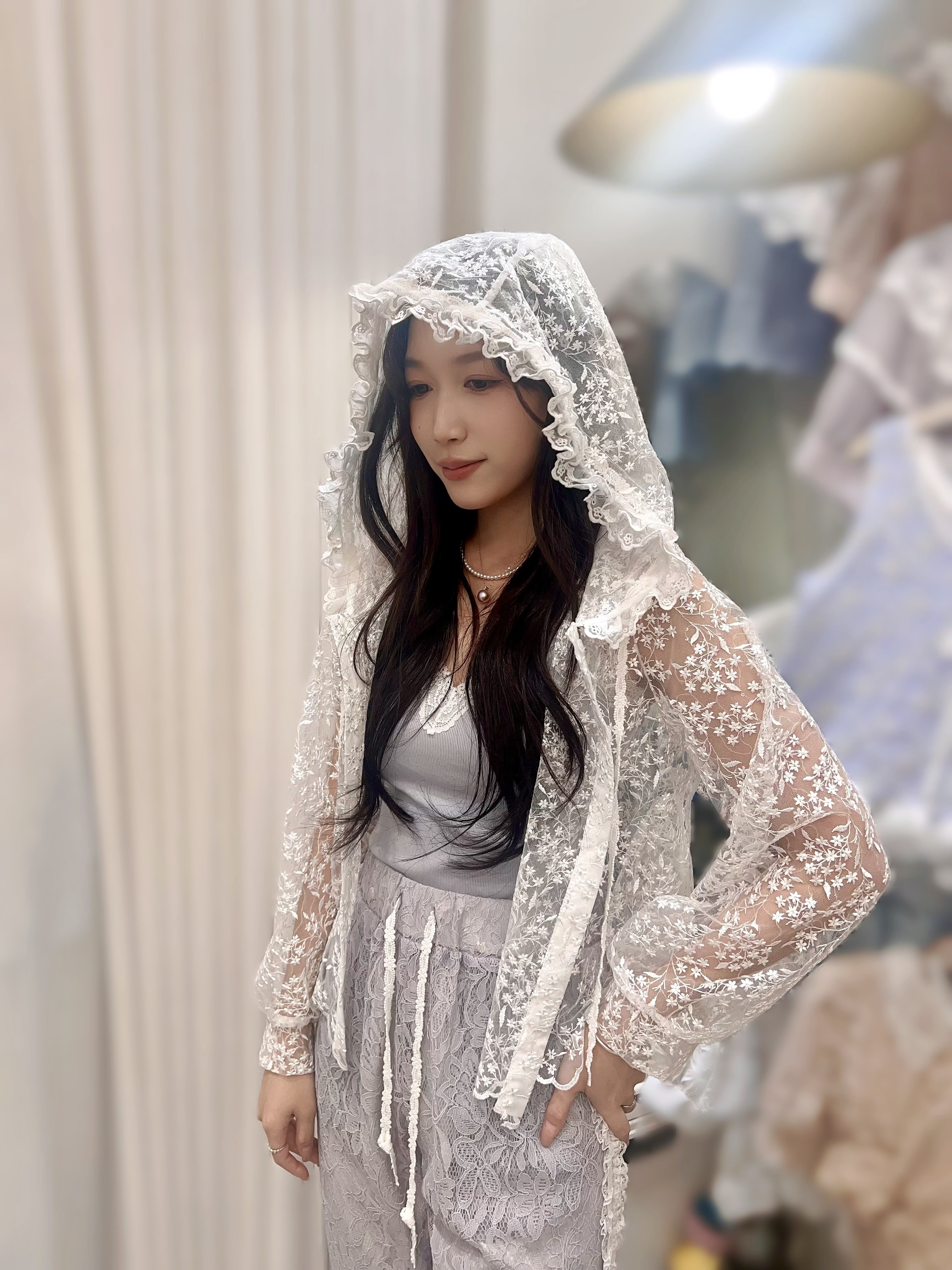 Y145 閃閃外套  胸42 長21 $569[一口價]