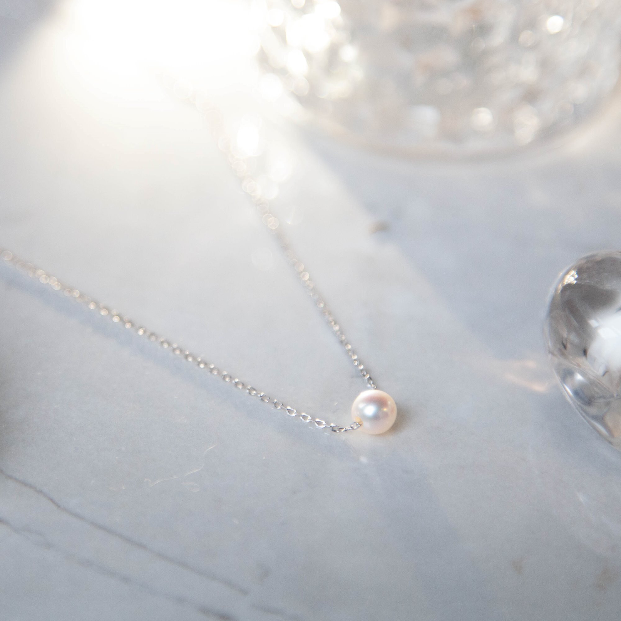 簡約的單顆天然珍珠純銀項鍊