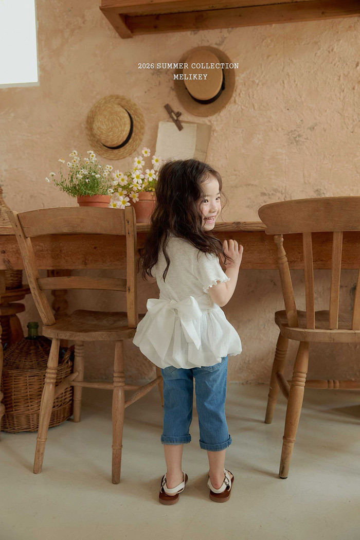 正韓夏MELIKEY 兩色背後蝴蝶結花苞上衣