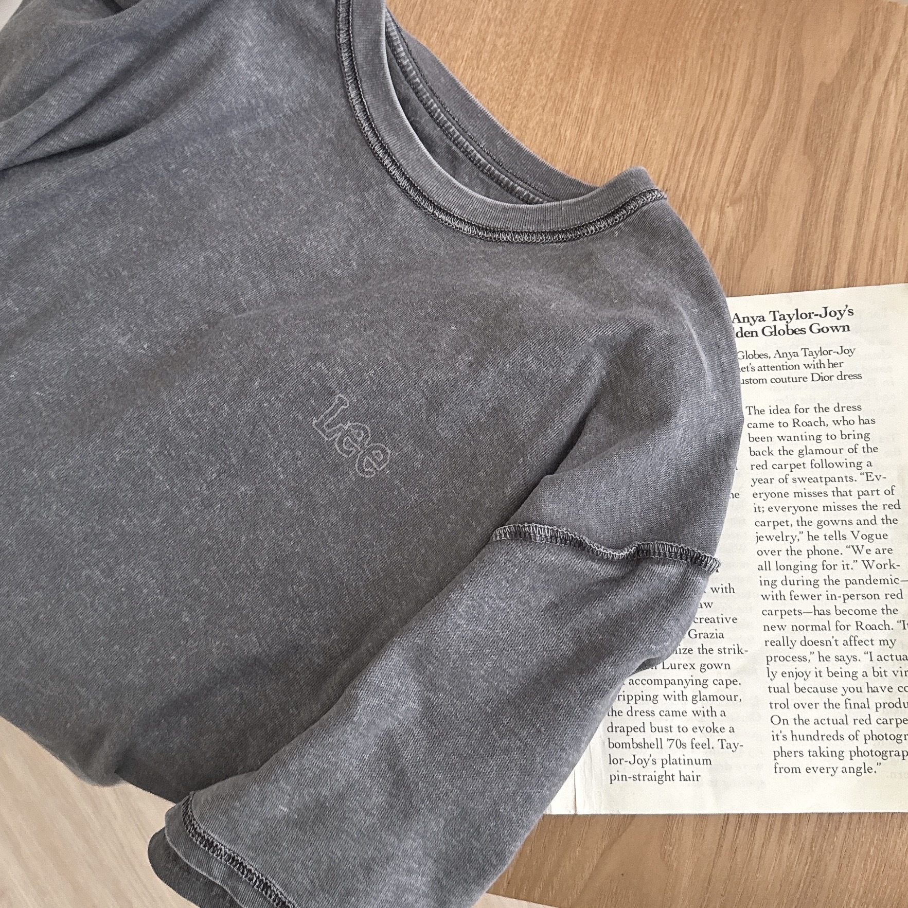 （現貨）韓牌 LEE 水洗 簍空logo 反車線 短T LE2602ST25