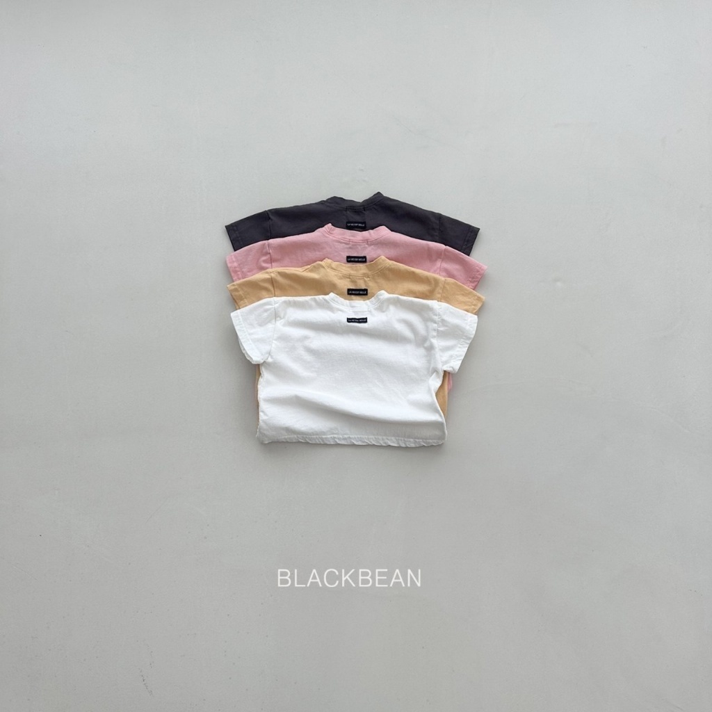 韓國🇰🇷BLACKBEAN 背後小標素色T恤(BS-BM/S-XL)