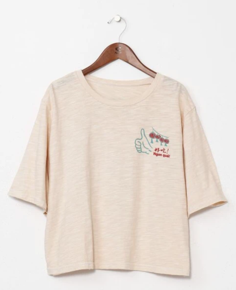 [Amina] 日牌 復古風越南河粉圖案 Tee 🆕