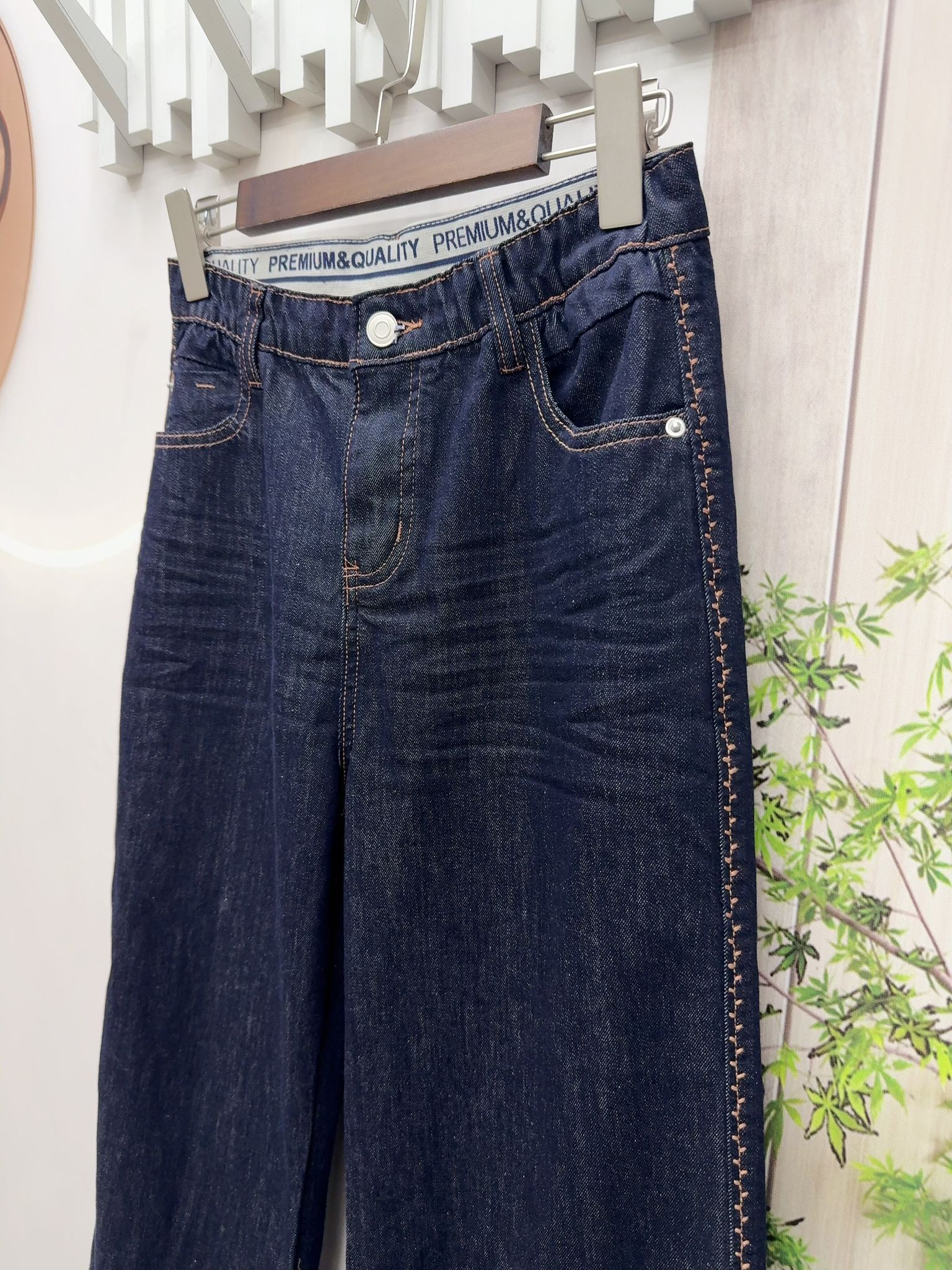 Mar 直腳型牛仔褲