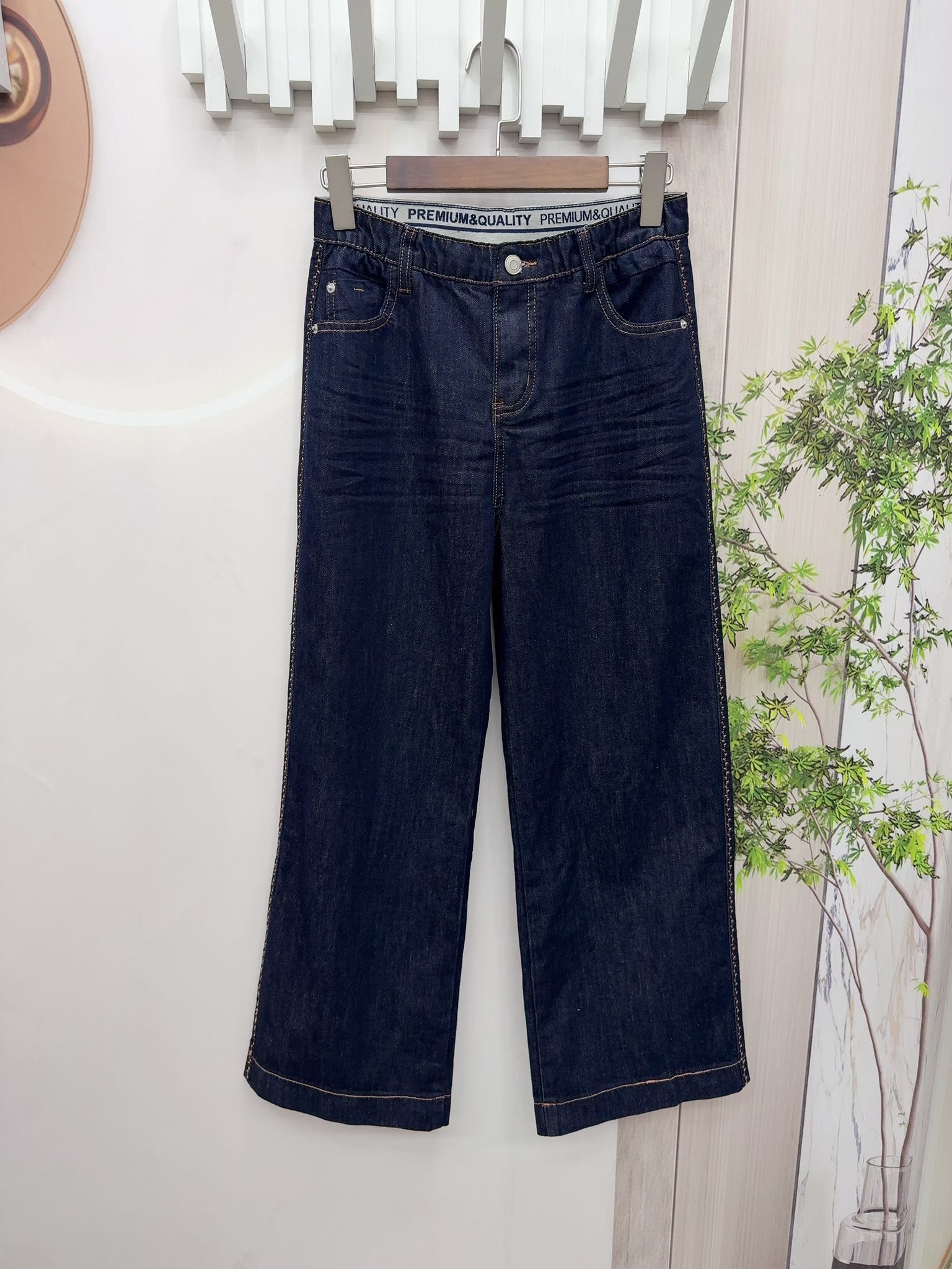 Mar 直腳型牛仔褲