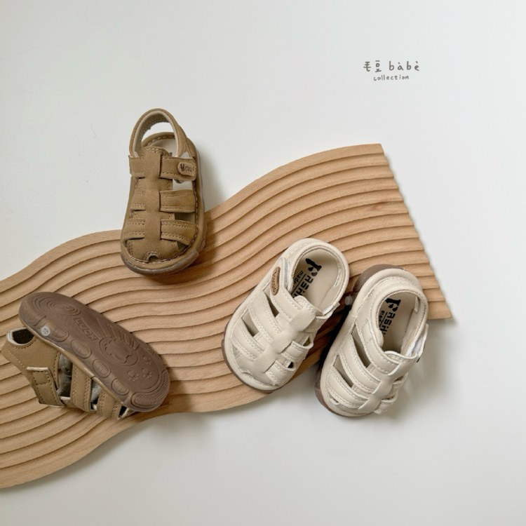 百搭簡約包頭涼鞋