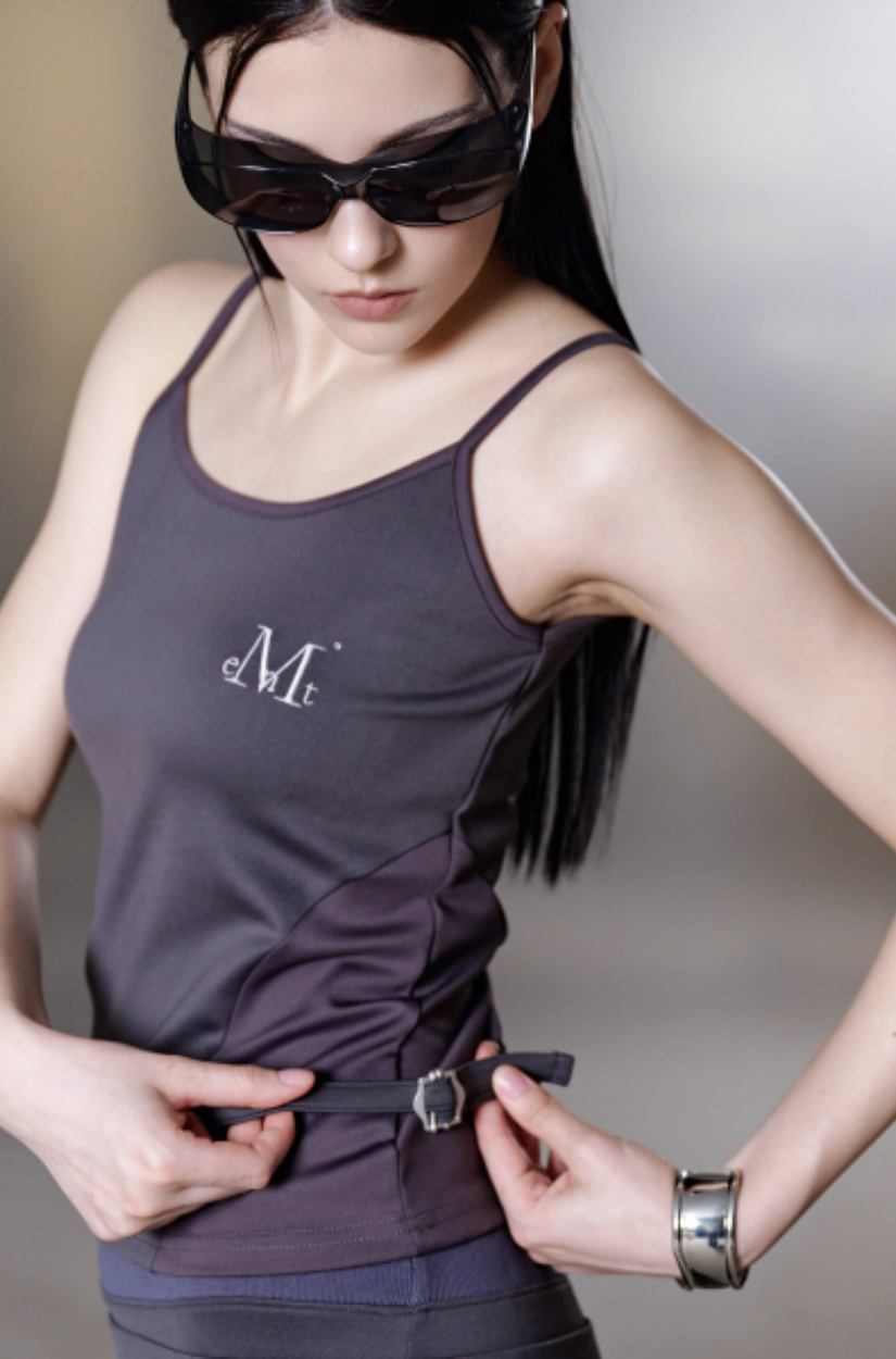 【 4/19收單 】MUCENT 側釦調節修身背心 韓國