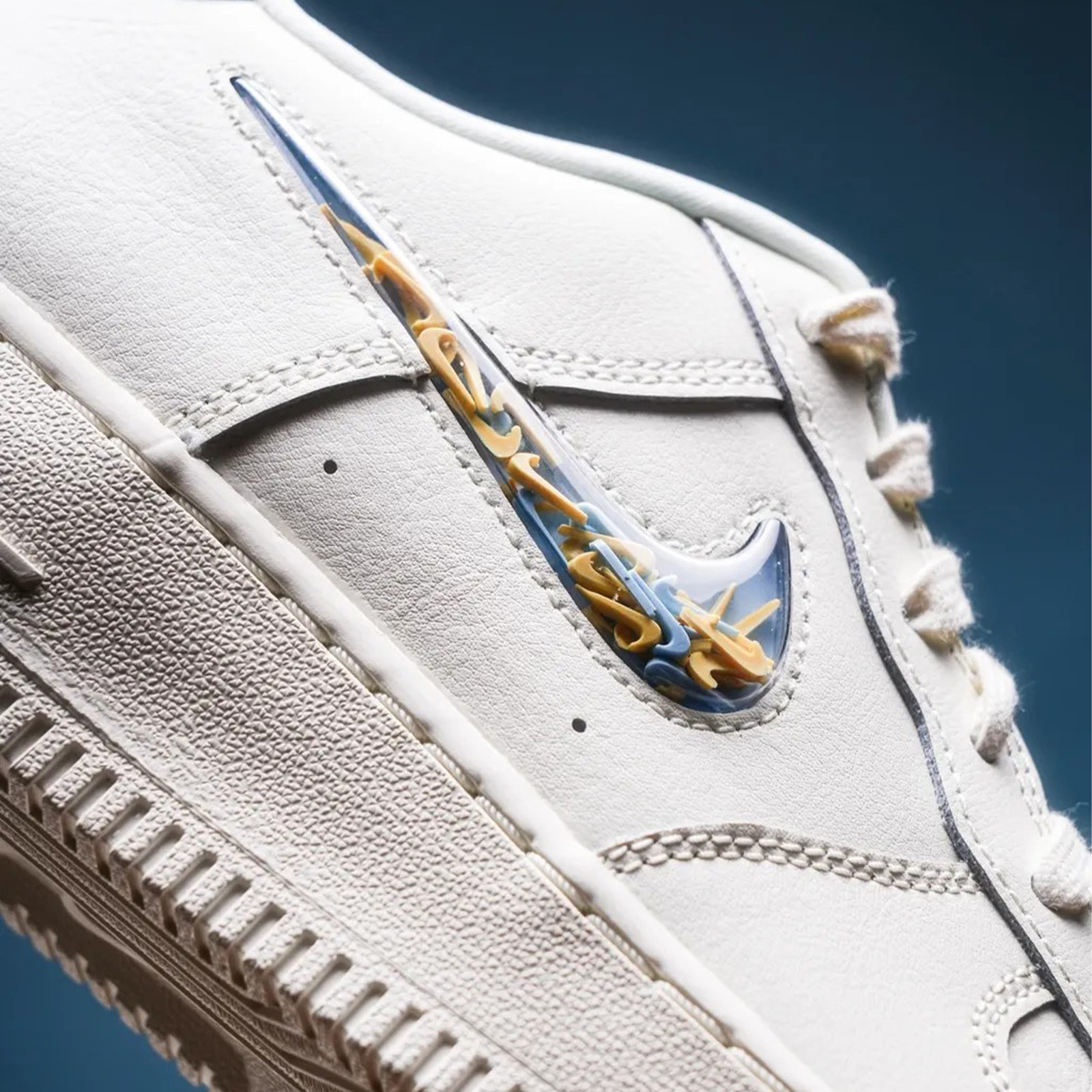 NIKE AIR FORCE 1 流沙 小勾 果凍勾 立體 奶油白 女休閒鞋 IM6697-141