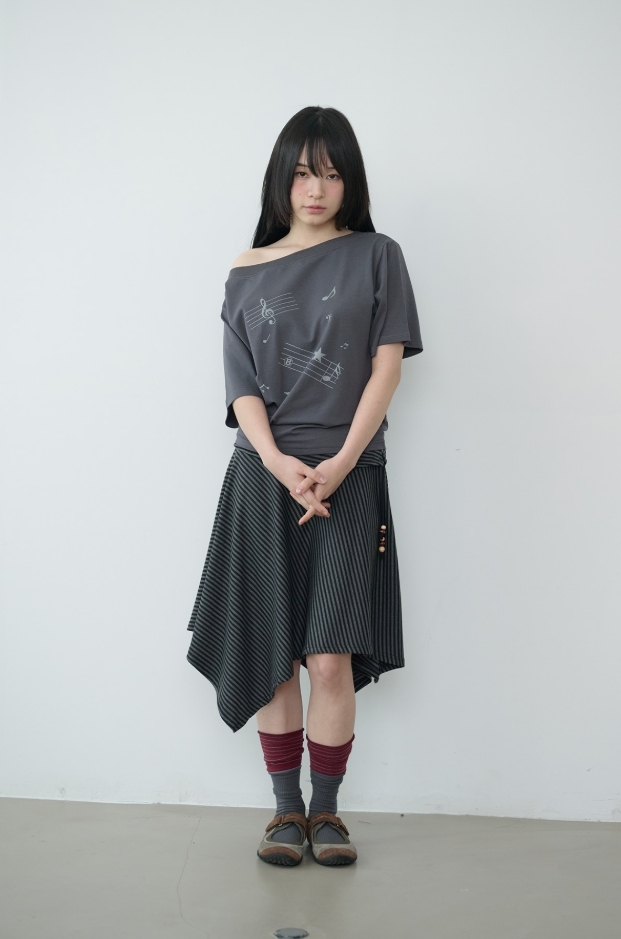 BAUF 不對稱 花紋 條紋 喇叭 半身裙