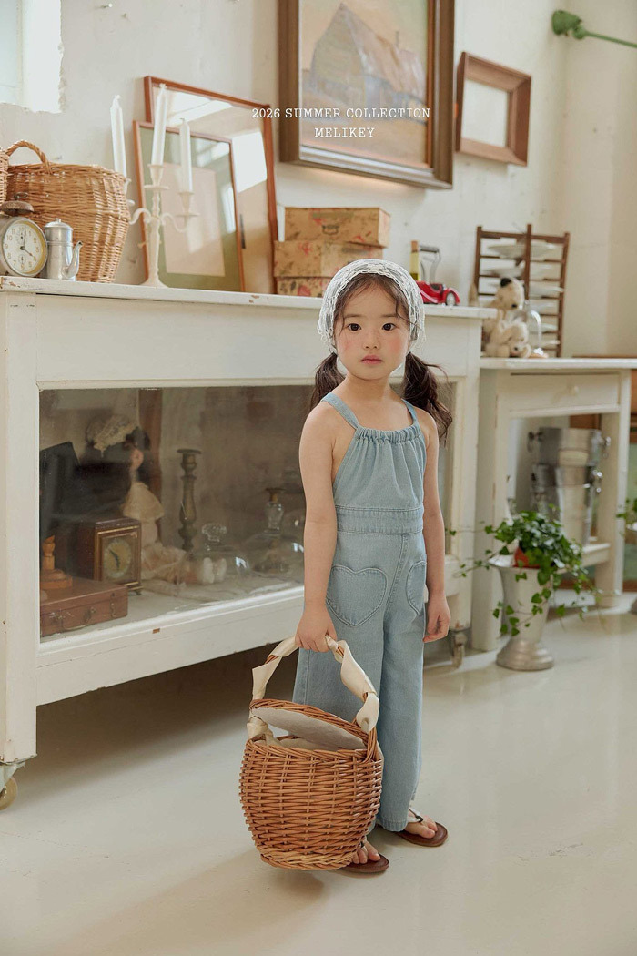 正韓夏MELIKEY 愛心補釘牛仔連身褲