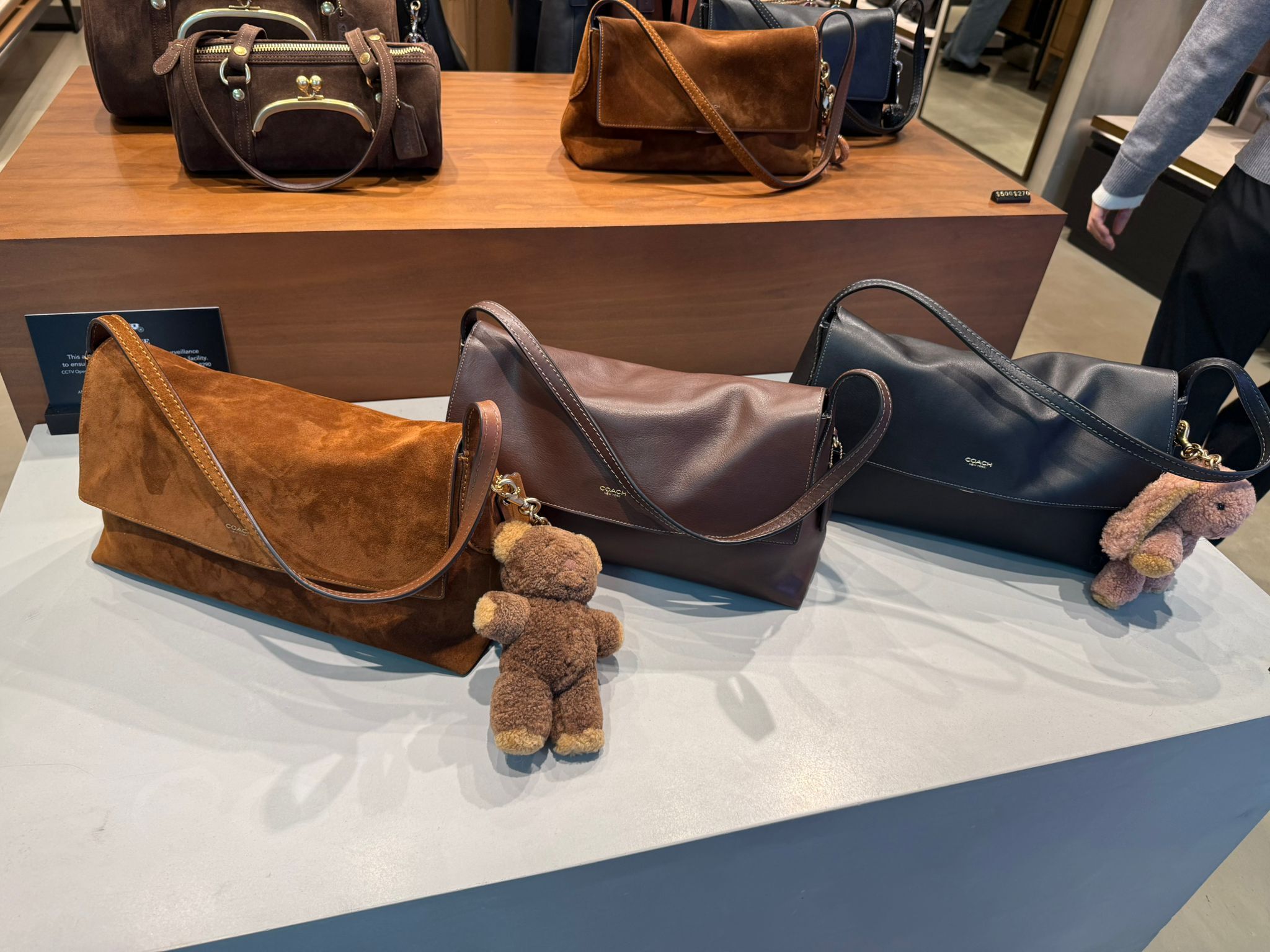 LYS01474 Coach Chelsea Shoulder Bag 30