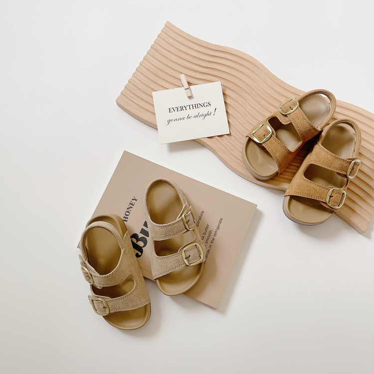 百搭勃肯扣環涼鞋