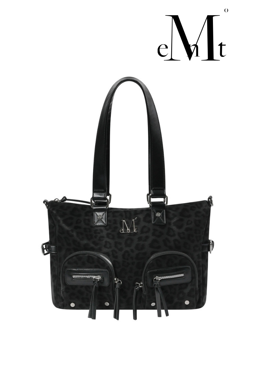 【 4/19收單 】MUCENT 金屬Logo機能肩背包 韓國