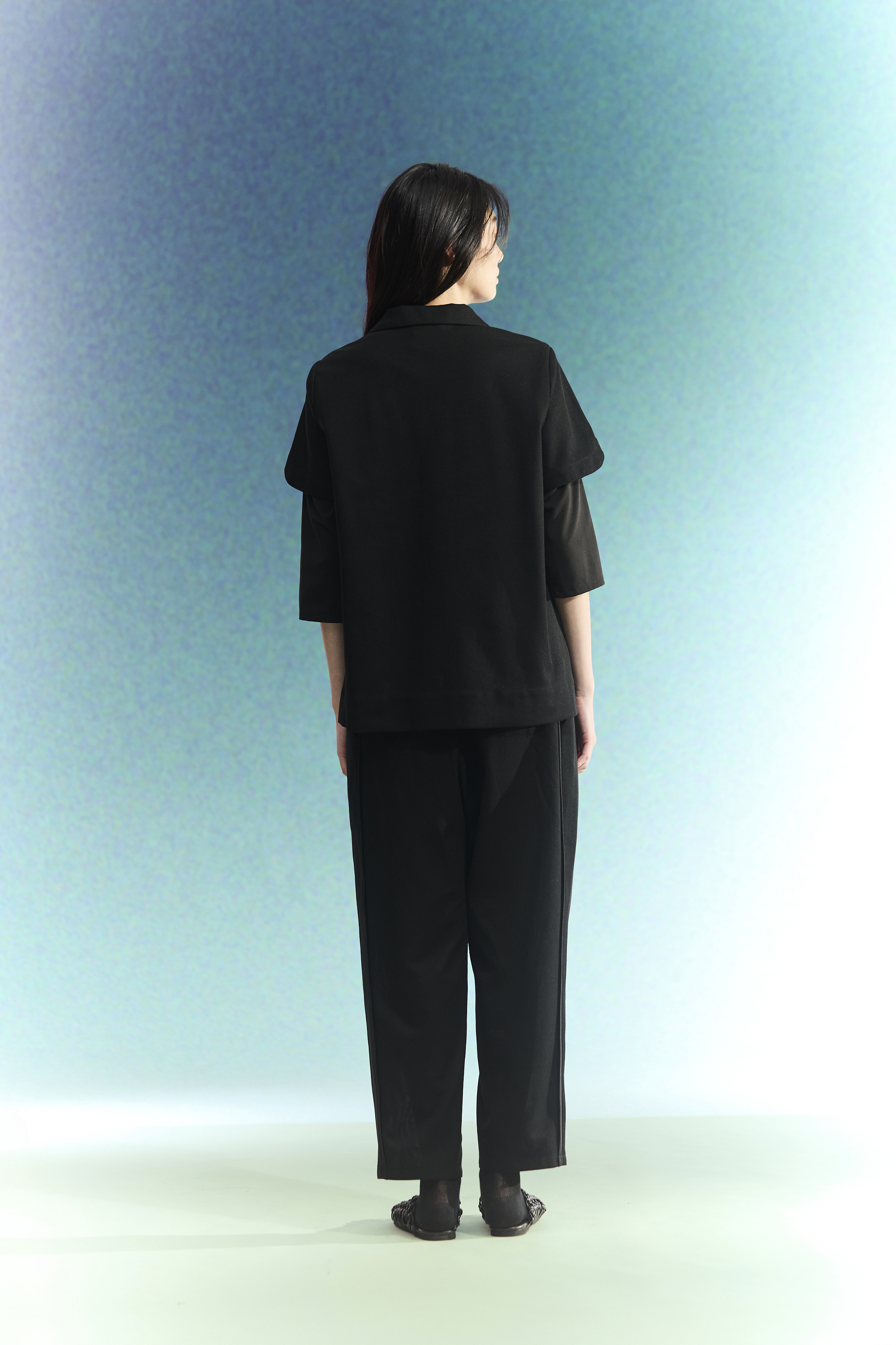 透膚七分袖上衣