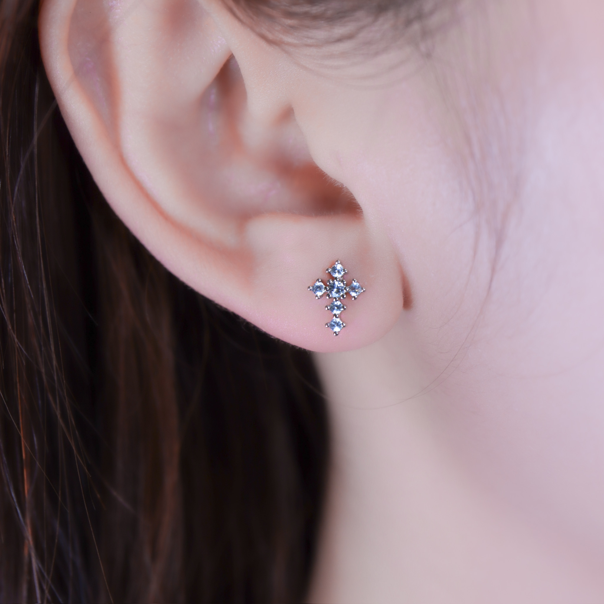 | 925純銀・白金 | 漫藍相信愛耳環 | EA1133 |