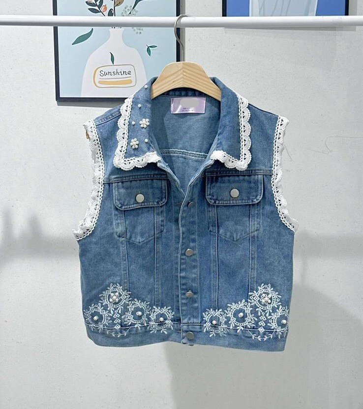 M54 胸41 長20 $419 (一口價)