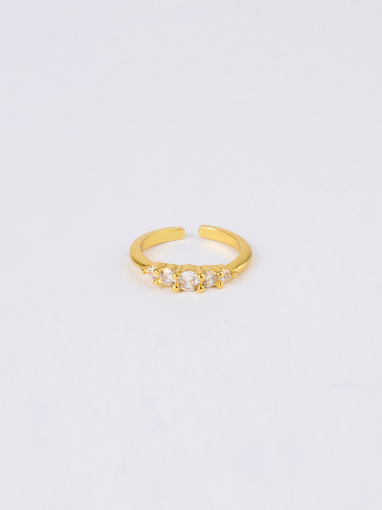 細閃星河小排鑽戒指