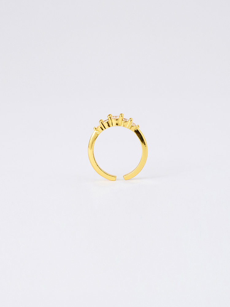 細閃星河小排鑽戒指