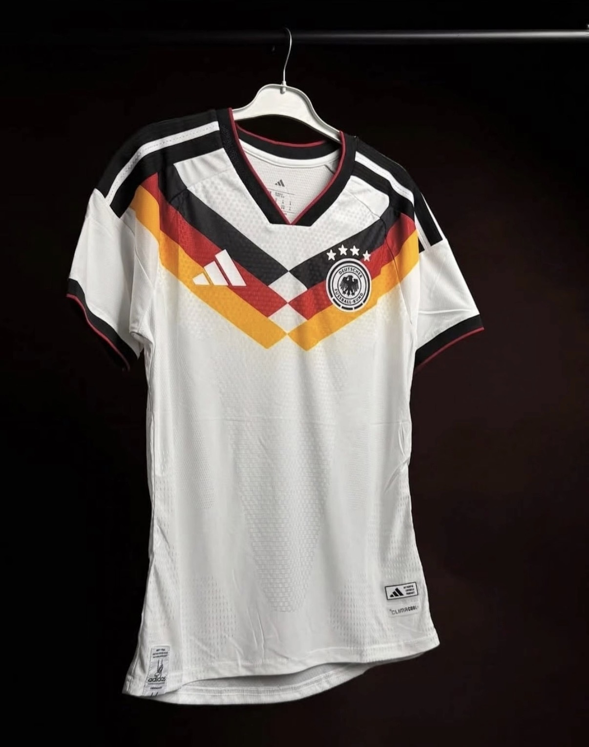 男女款 ADIDAS X FIFA DFB H JSY AU 白色 球員版 世界盃 德國隊 足球 聯名款 針織布 吸濕 排汗 涼爽 球衣 短T【JN2066】