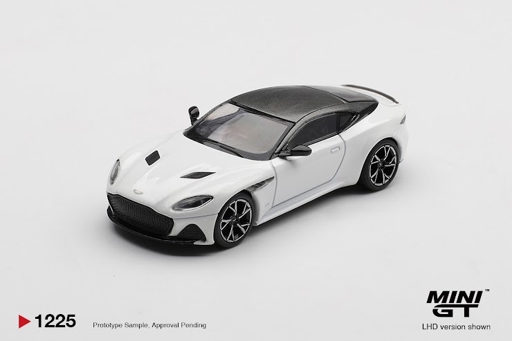 PO-$80 * MINI GT * 1:64 1225 Aston Martin DBS Stratus White RHD
