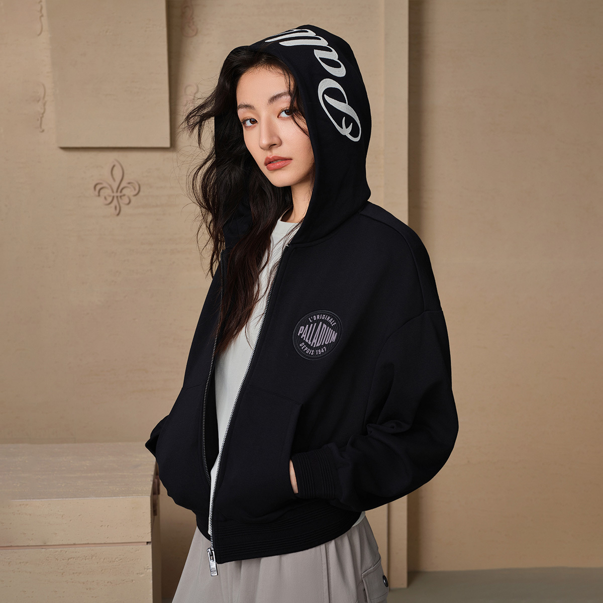 女裝 PALLADIUM LOGO 落肩連帽外套