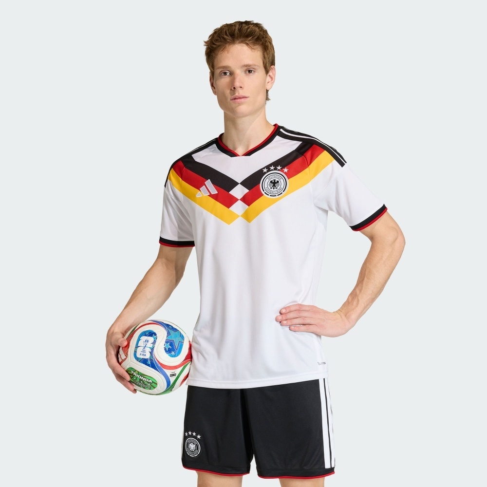 男女款 ADIDAS X FIFA DFB H JSY 白色 球迷版 世界盃 德國隊 足球 聯名款 吸濕 排汗 涼爽 球衣 短T【JKD8363】