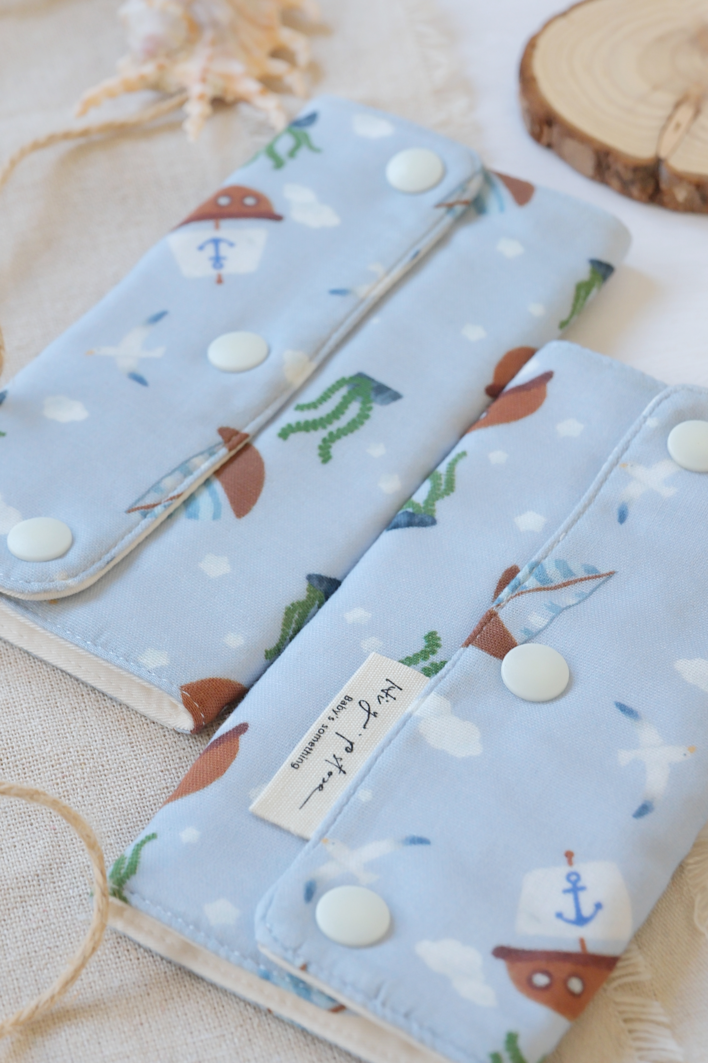 Hi Y.P store-揹巾口水套-獨家設計款-航海日記