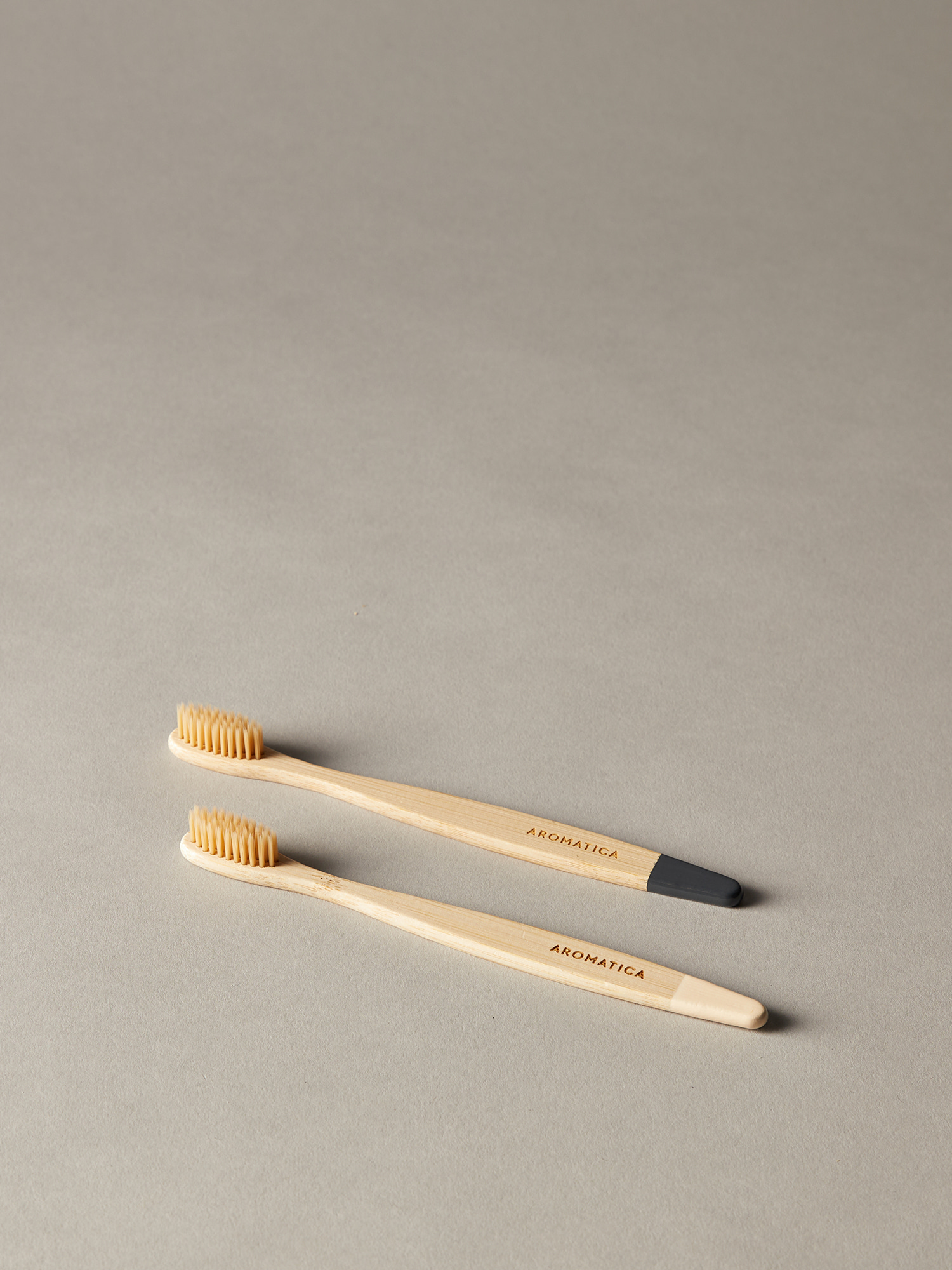 XL023 Aromatica 竹製牙刷套裝 (一套4支)