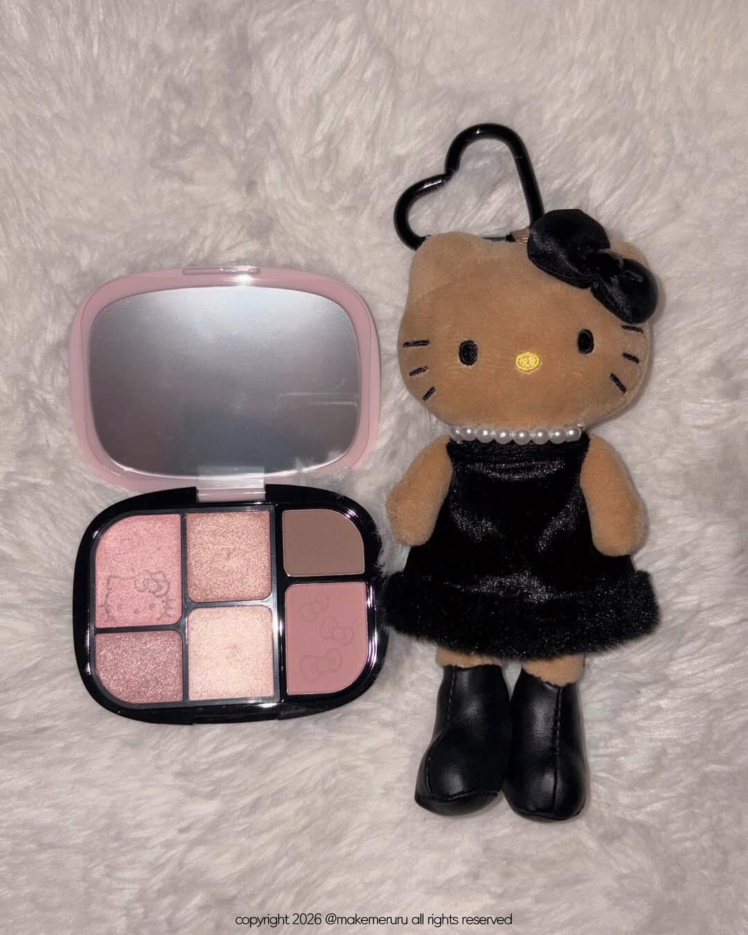 【預購】韓國 WAKEMAKE Hello Kitty 玩美妝容 6 色多功能彩妝盤