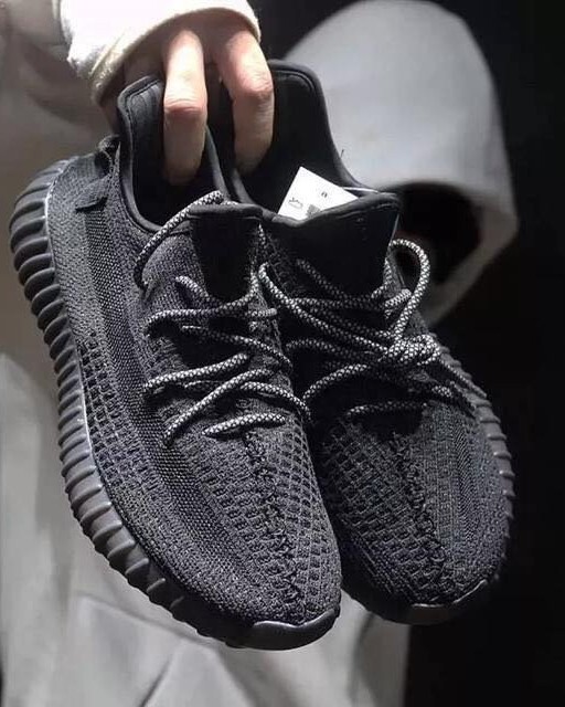 【逢甲 FUZZY】Adidas Yeezy Boost 350 V2 "Black" 黑天使 鞋帶反光 FU9006