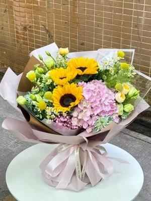 W - 畢業向日葵_CON60017