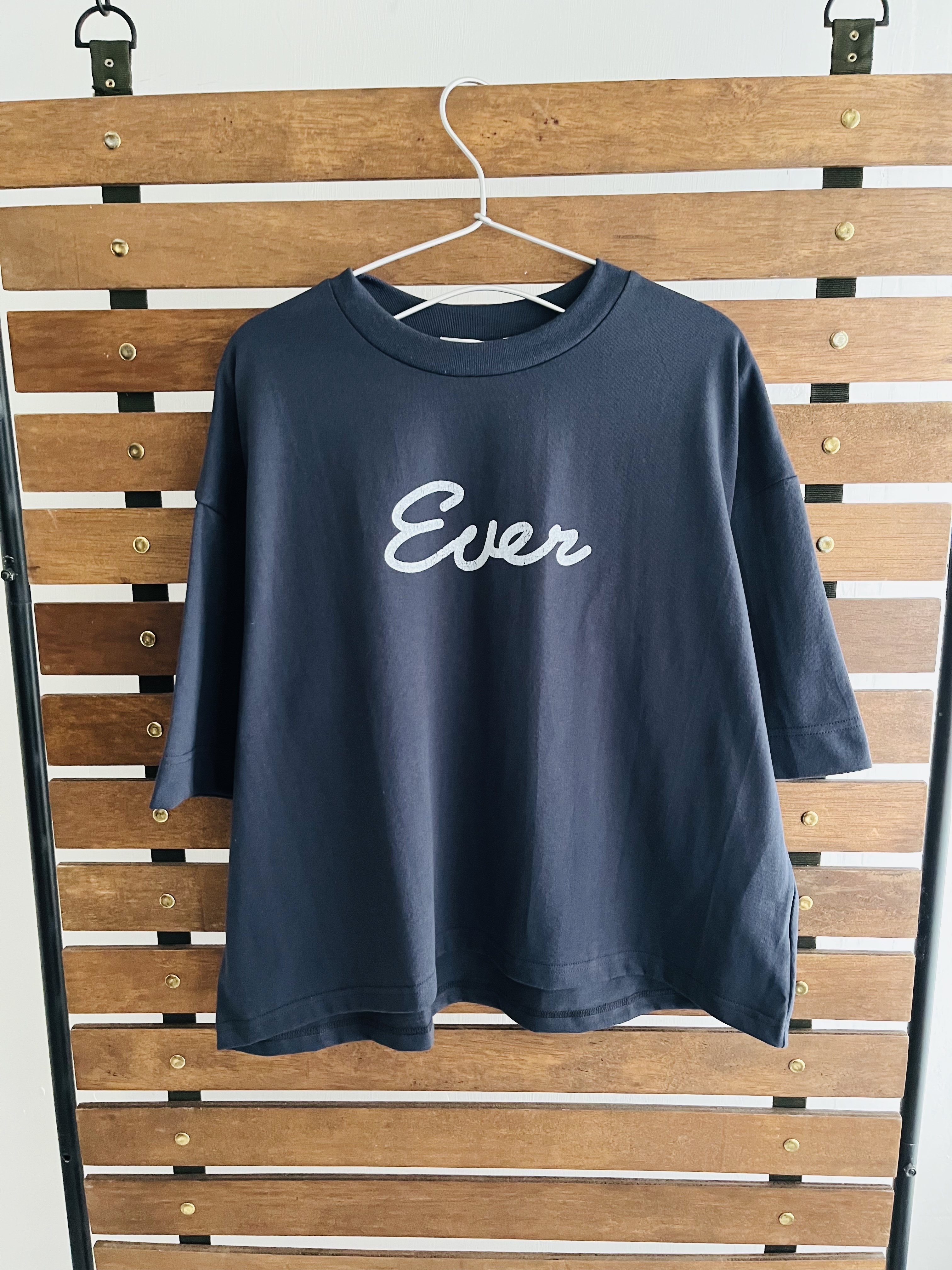 日本製藍色圓領tee