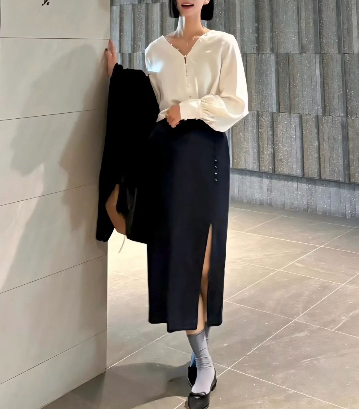 不對稱側排釦開衩造型鉛筆長裙-S-M / 2色