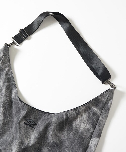 UMBRO / SP LEATHERETTE Print Round Shoulder Bag