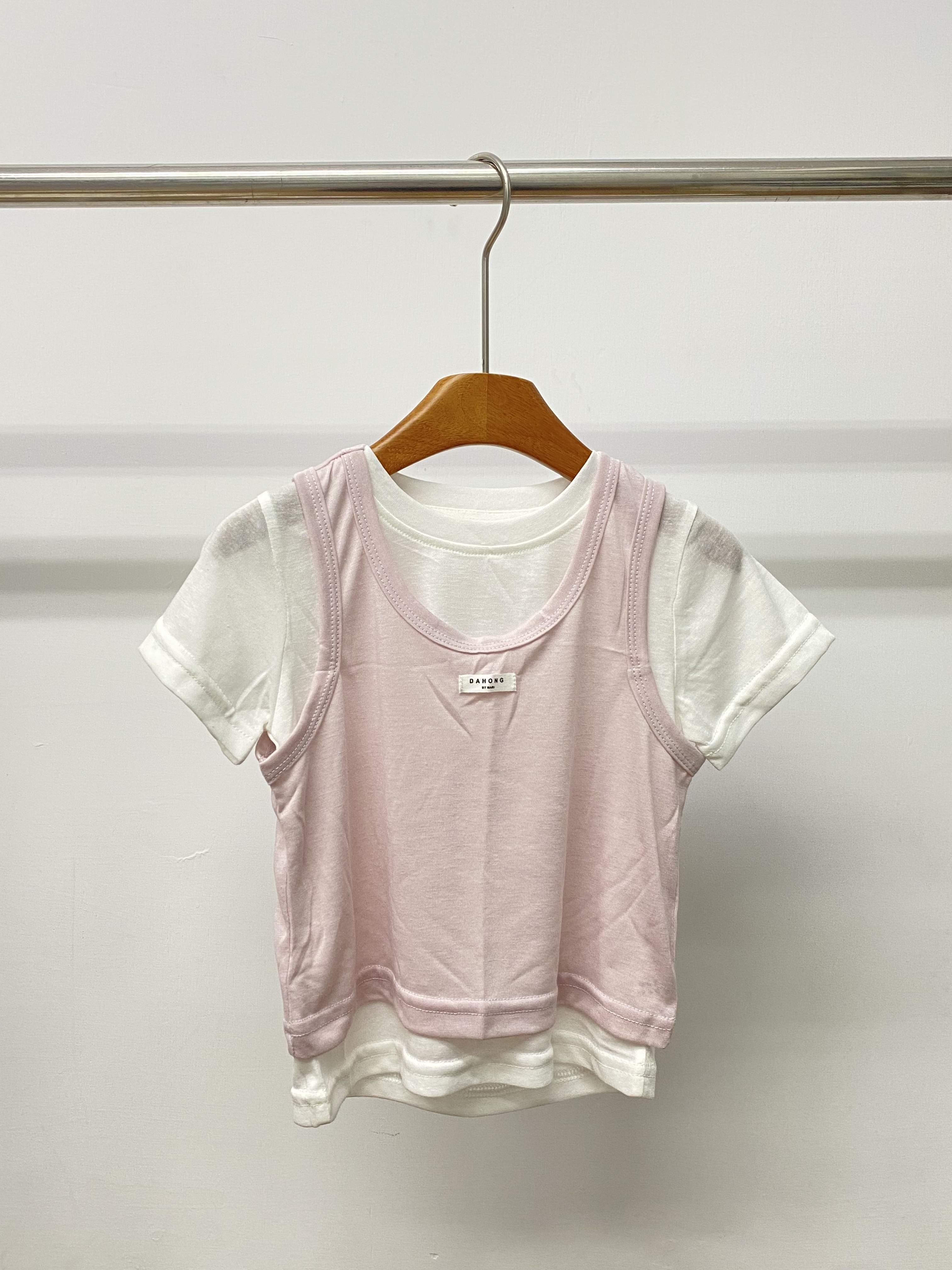 A04775粉色背心短袖兩件套