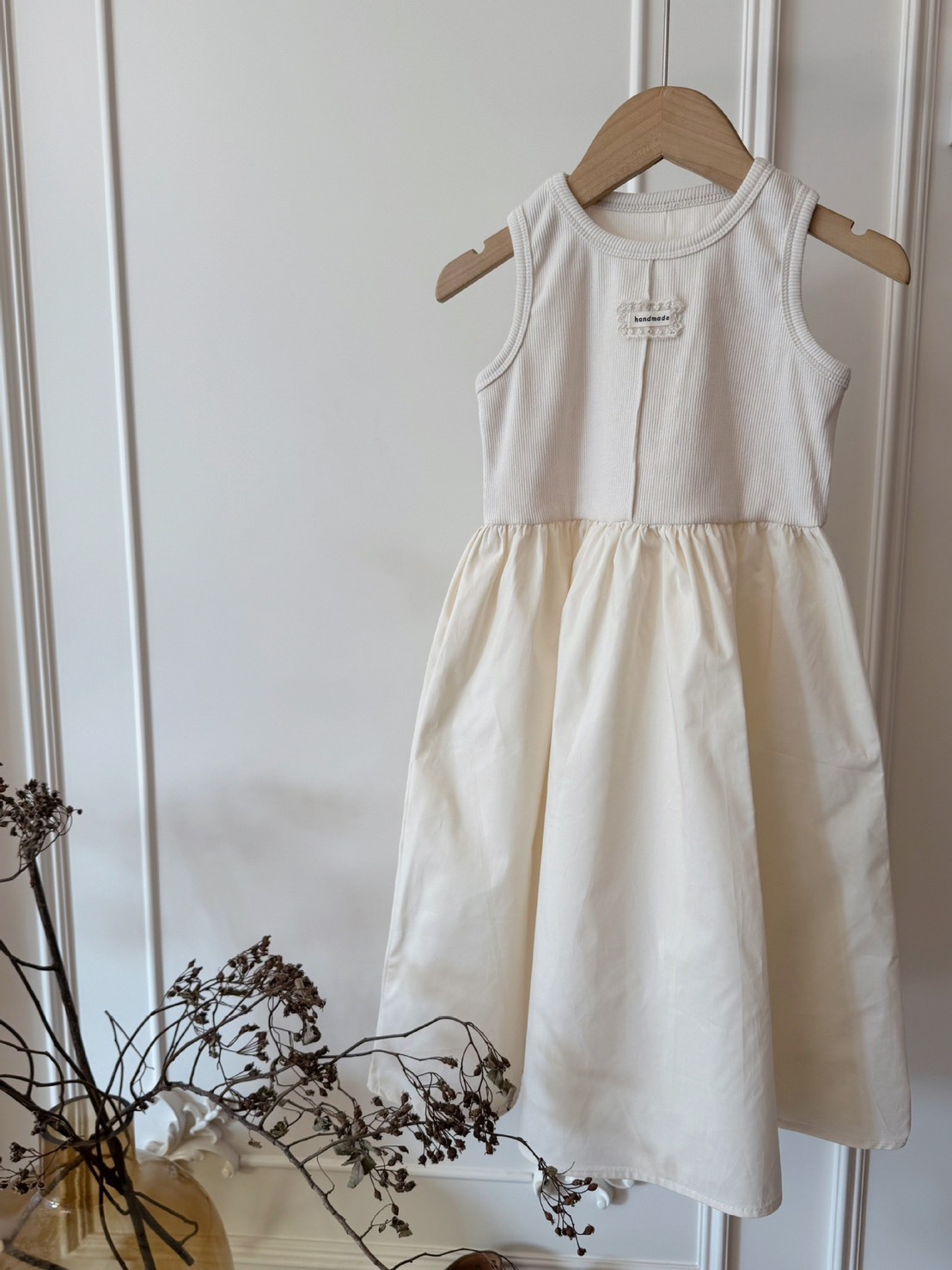 簡約小標背心裙