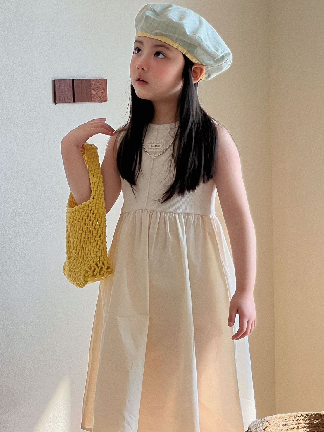 簡約小標背心裙