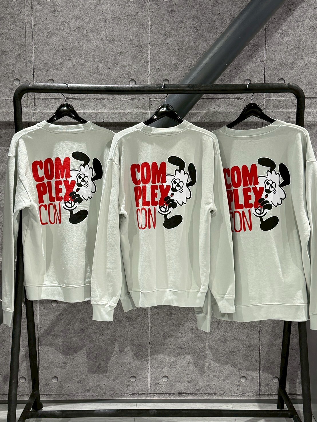 Complexcon x Verdy crewneck Grey 衛衣 淺灰色