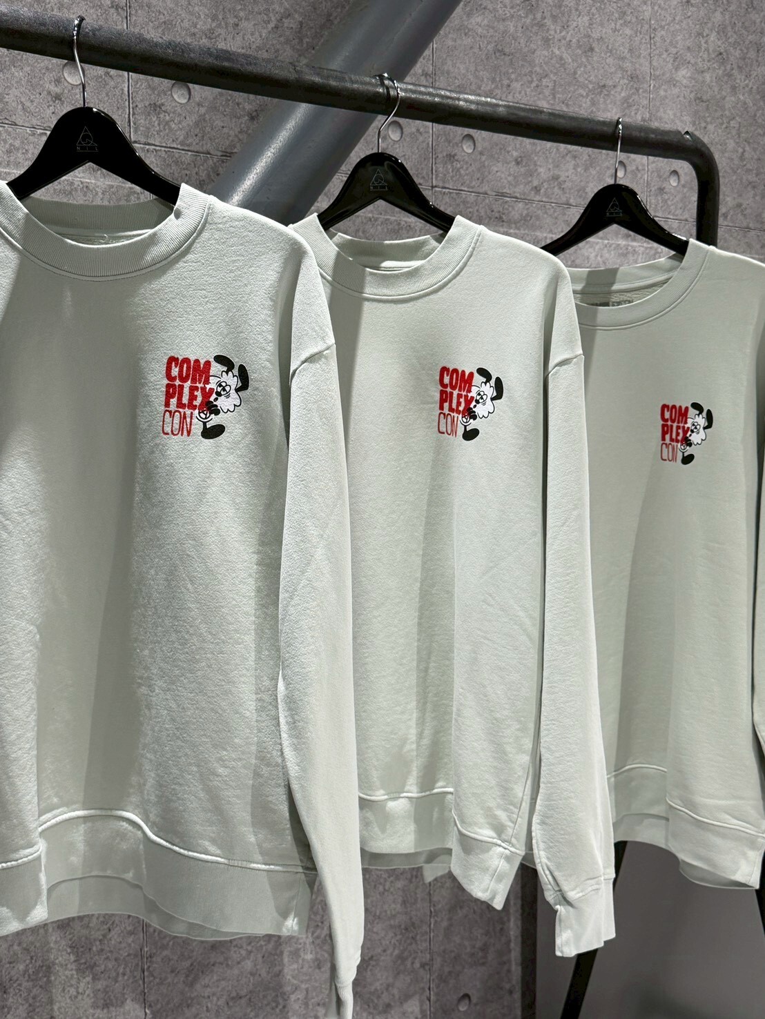 Complexcon x Verdy crewneck Grey 衛衣 淺灰色