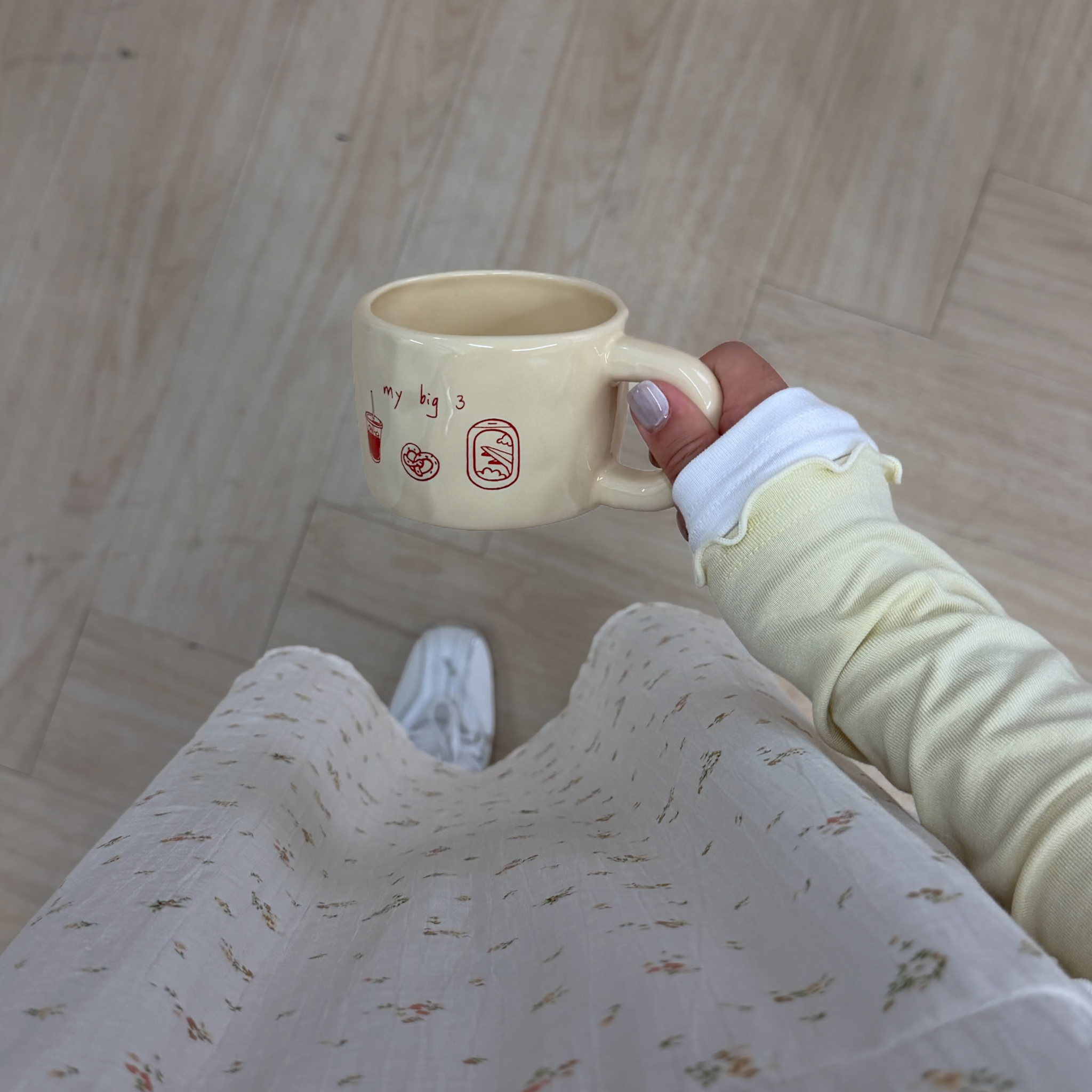 A28設計假雙層花邊排扣衫(黃)